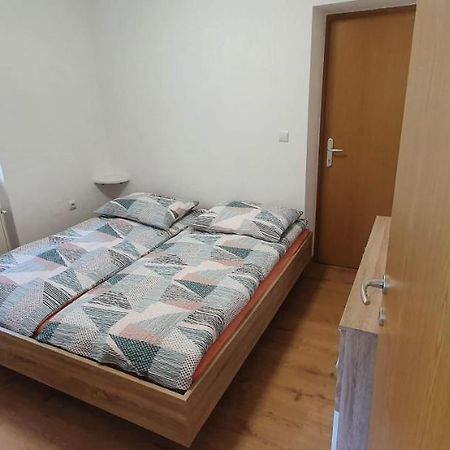 Apartment Podkuze モイストラナ エクステリア 写真