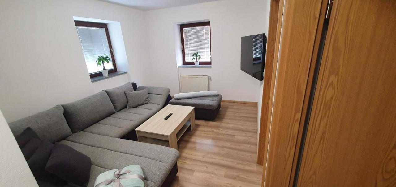 Apartment Podkuze モイストラナ エクステリア 写真